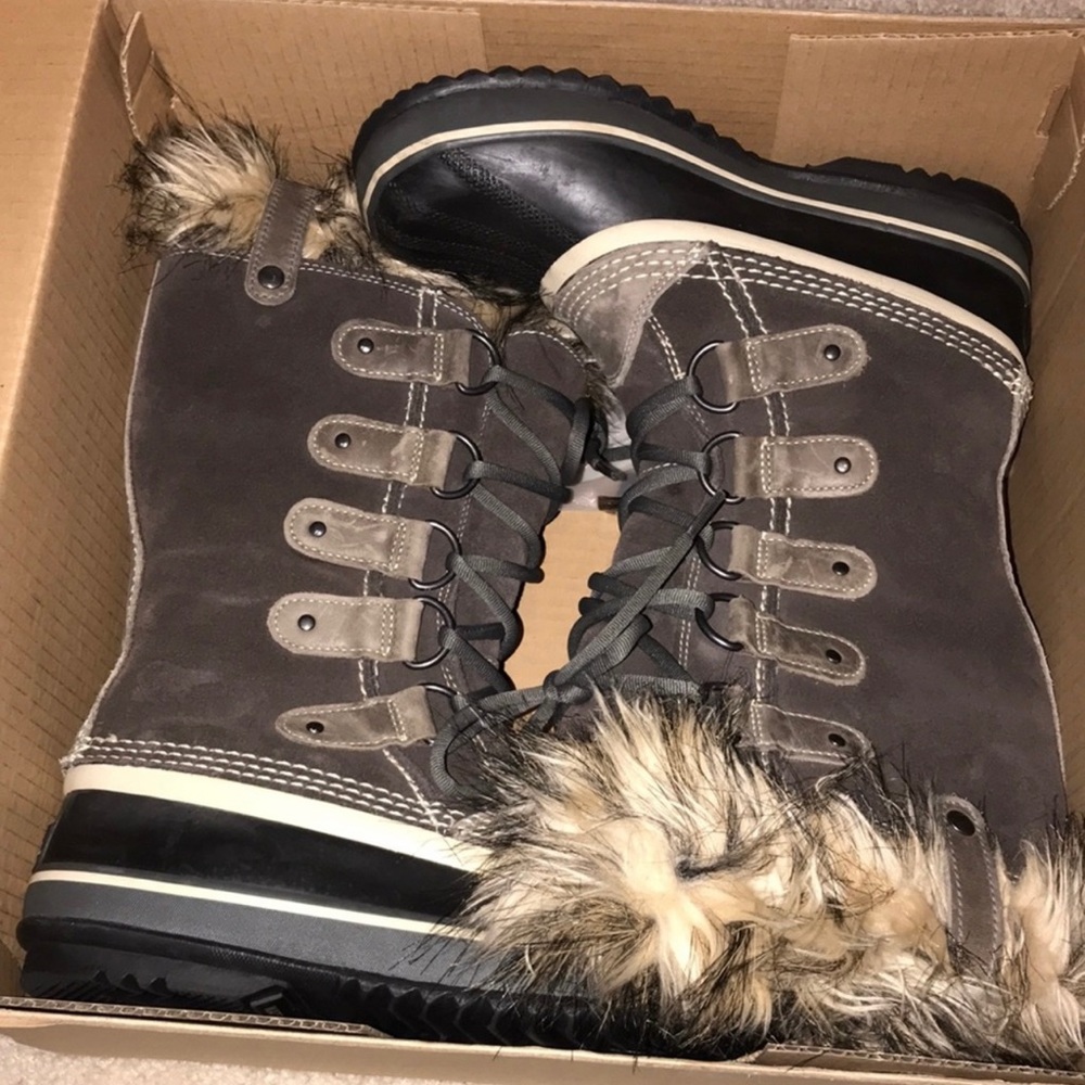 NWOT Sorel Joan of Artic Women’s Snow Boots
